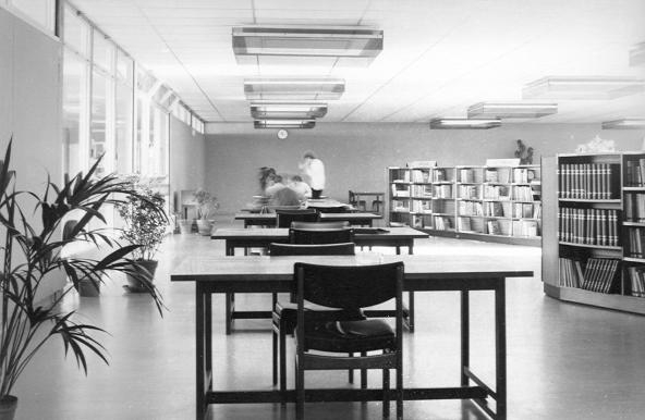 Bibliothèque - 1970