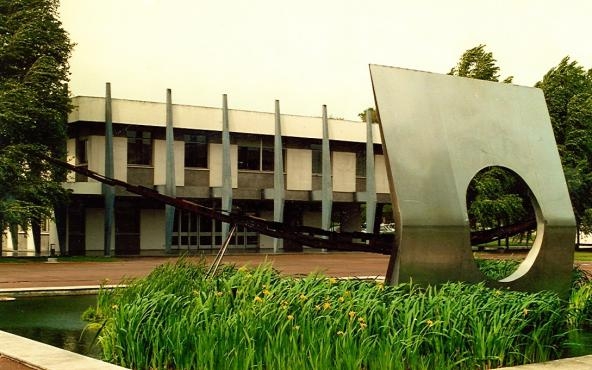 Bâtiment de la direction du gris... - 1988